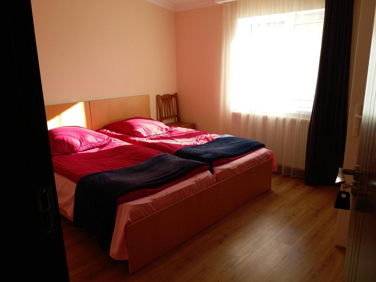 Guest House Qubi カズベギ エクステリア 写真